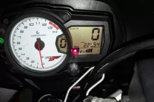 imagem moto Suzuki GSX 650F